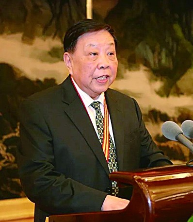 【人民需要这样的教育家?】王越：把“教书育人”这门学问研究得通透